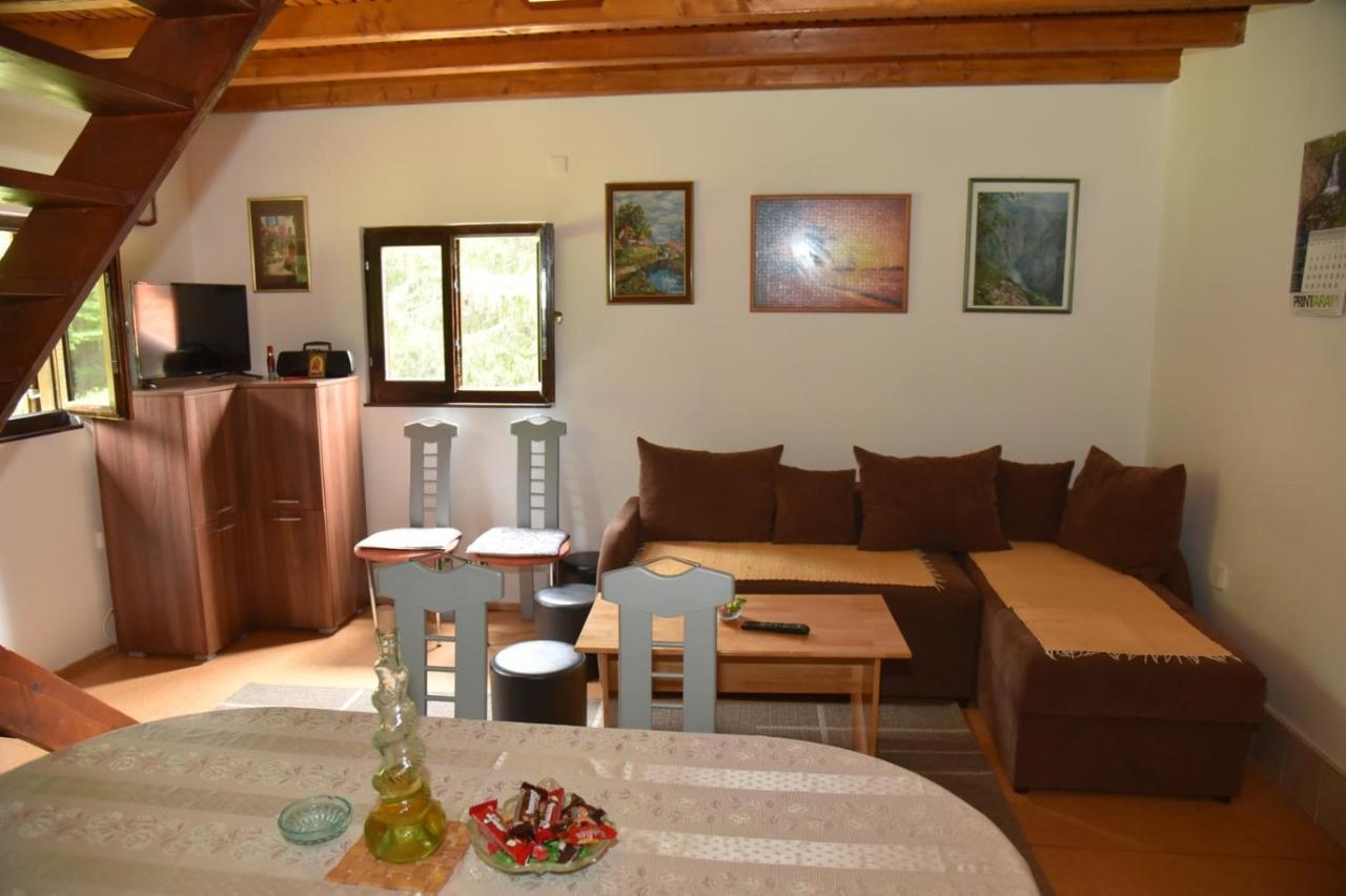 Vikendica Na Sokolini Villa Gornja Koprivna Kültér fotó